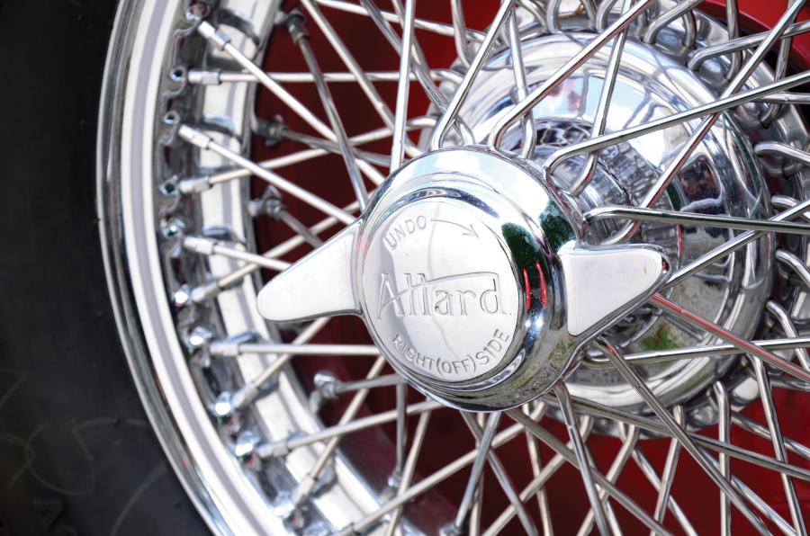 Колеса Allard J2 Roadster 1950 года  (фото 6 из 34)